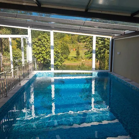 Dom Drina Zatvoreni Bazen