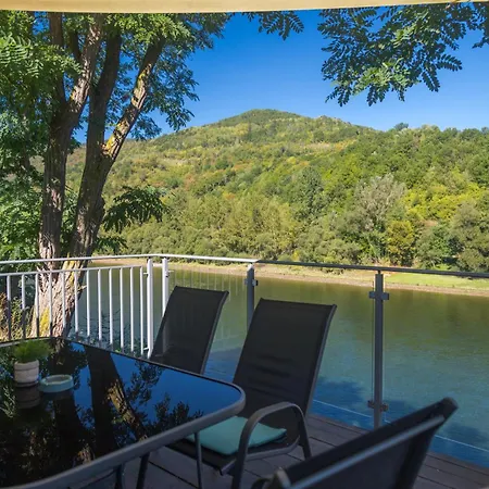 빌라 Dom Drina Zatvoreni Bazen *